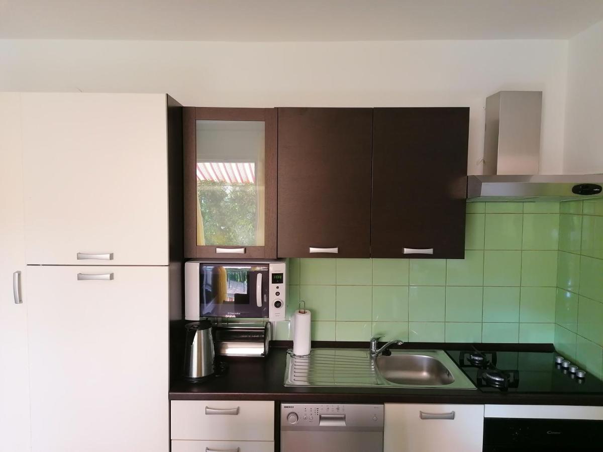 Apartment Poldrugo كريس المظهر الخارجي الصورة
