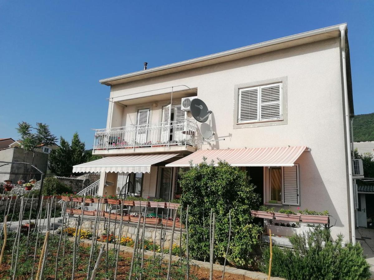 Apartment Poldrugo كريس المظهر الخارجي الصورة