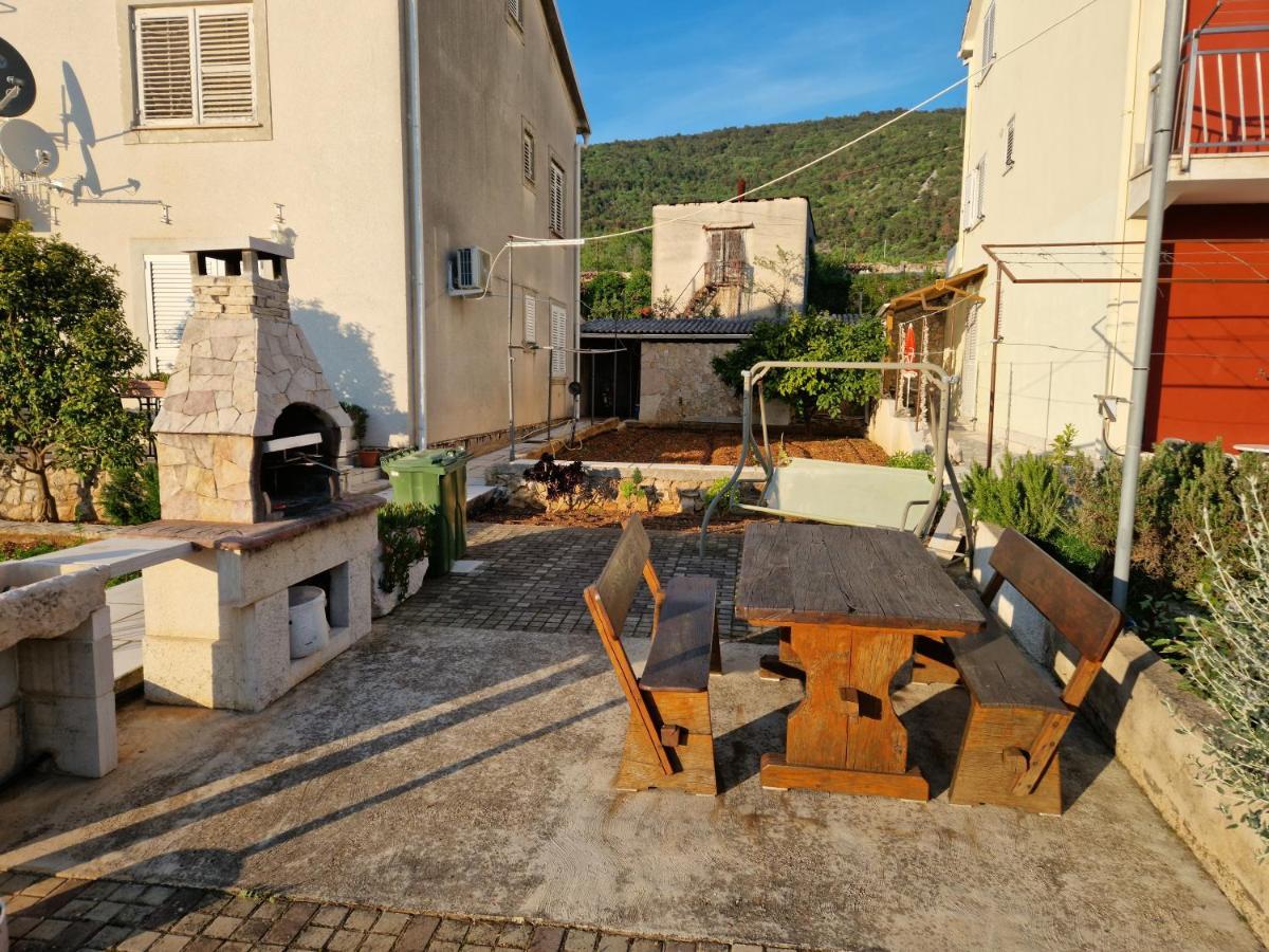Apartment Poldrugo كريس المظهر الخارجي الصورة